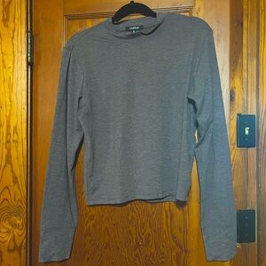 Long sleeve, cropped, mock neck, Zobha shirt. Size XL